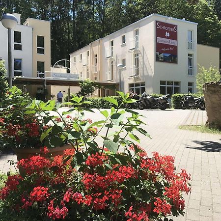 Schroeders Stadtwaldhotel Трир Екстериор снимка