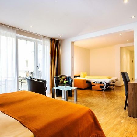 Schroeders Stadtwaldhotel Трир Екстериор снимка
