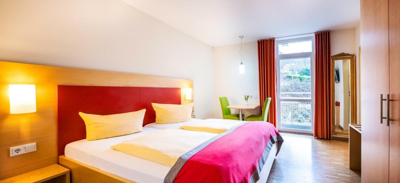 Schroeders Stadtwaldhotel Трир Екстериор снимка